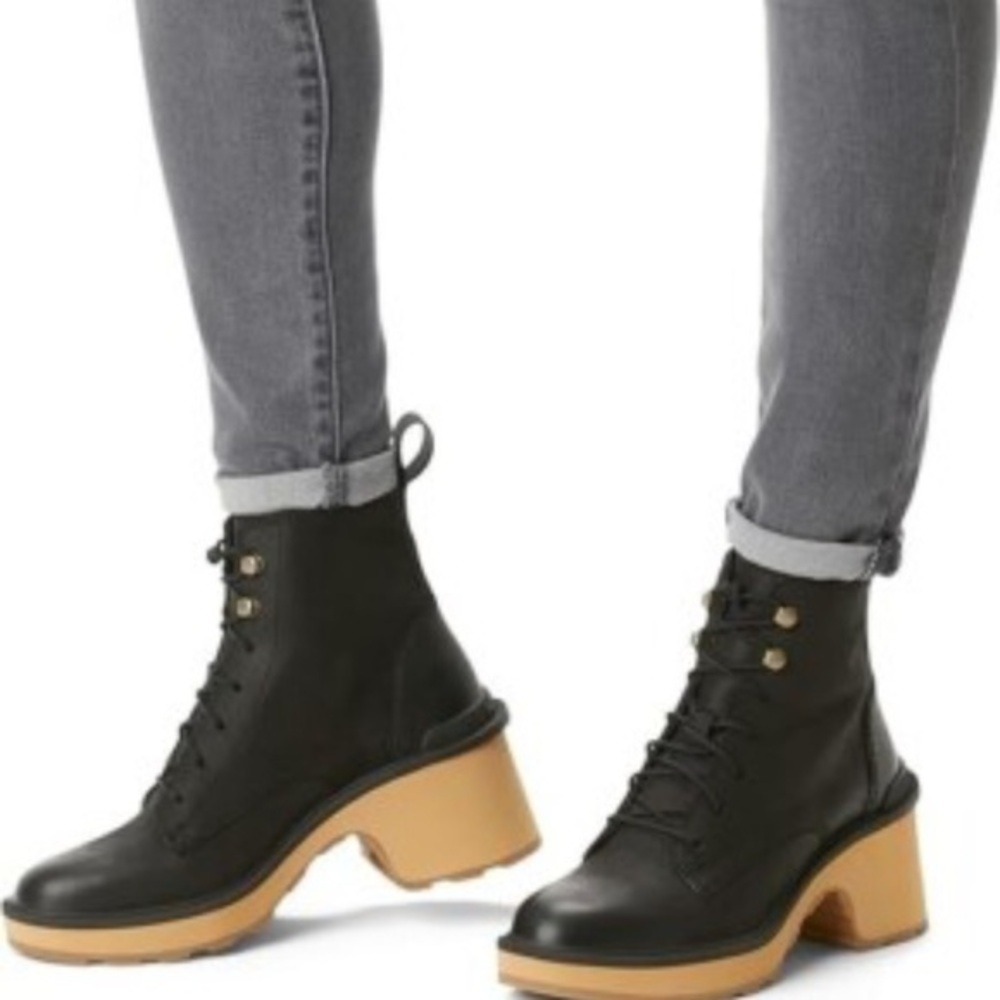 Sorel Hi-Line Lace Up Boots Women's 7.5 Black Waterproof Leather NL4875